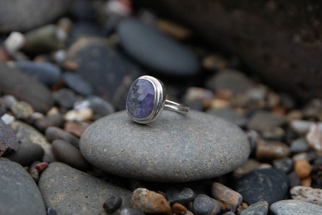 Rare Green Tanzanite Ring - Size 6.5 US