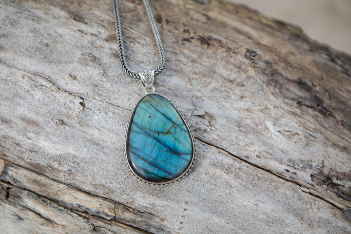 Statement Labradorite Pendant set in Unique Tribal Sterling Silver