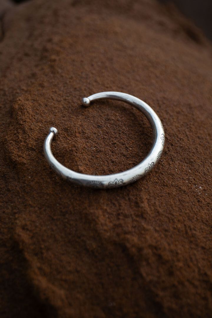 Gorgeous Thai Hill Tribe Silver Printed Bangle