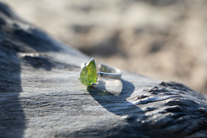 Faceted Teardrop Peridot Ring in Claw Sterling Silver - Size 7 US