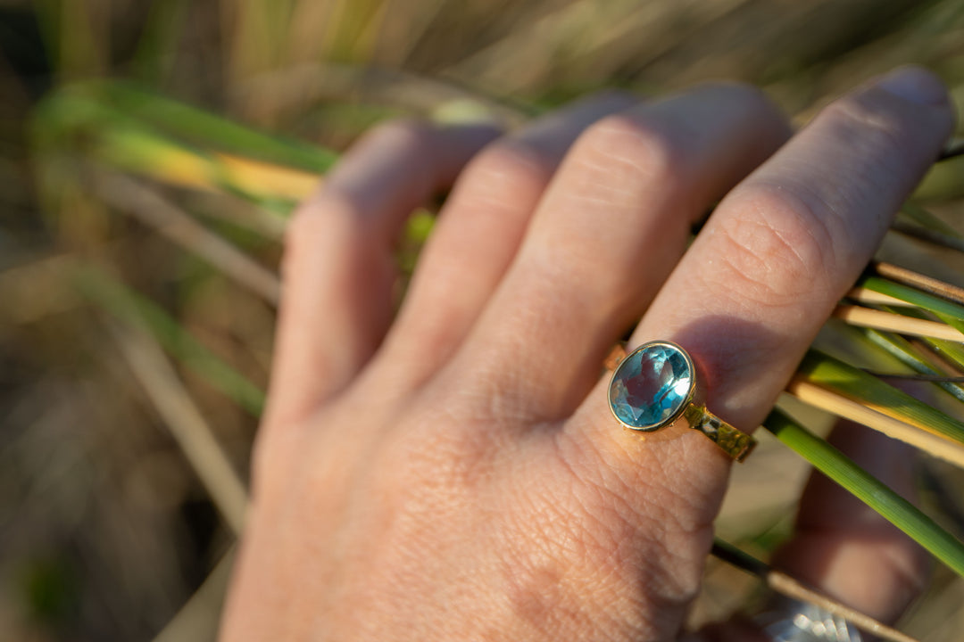 Teal Fluorite Ring in Beaten Gold Plated Sterling Silver - Size 10 US