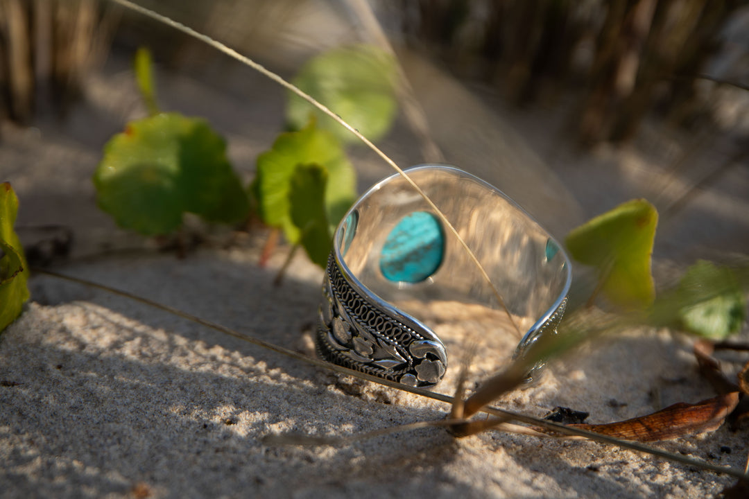 Genuine Arizona Turquoise Cuff Bangle in Tribal Sterling Silver Setting