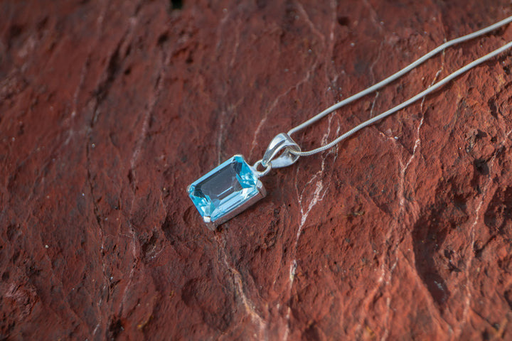 Blue Topaz Pendant in Sterling Ailver