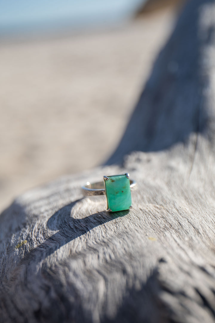 Blue Peruvian Opal Ring in Claw Sterling Silver - Size 9 US