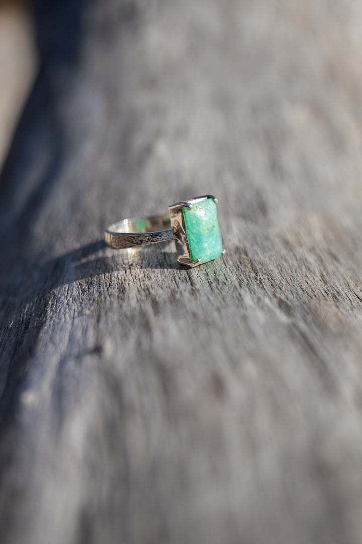 Blue Peruvian Opal Ring in Claw Sterling Silver - Size 9 US