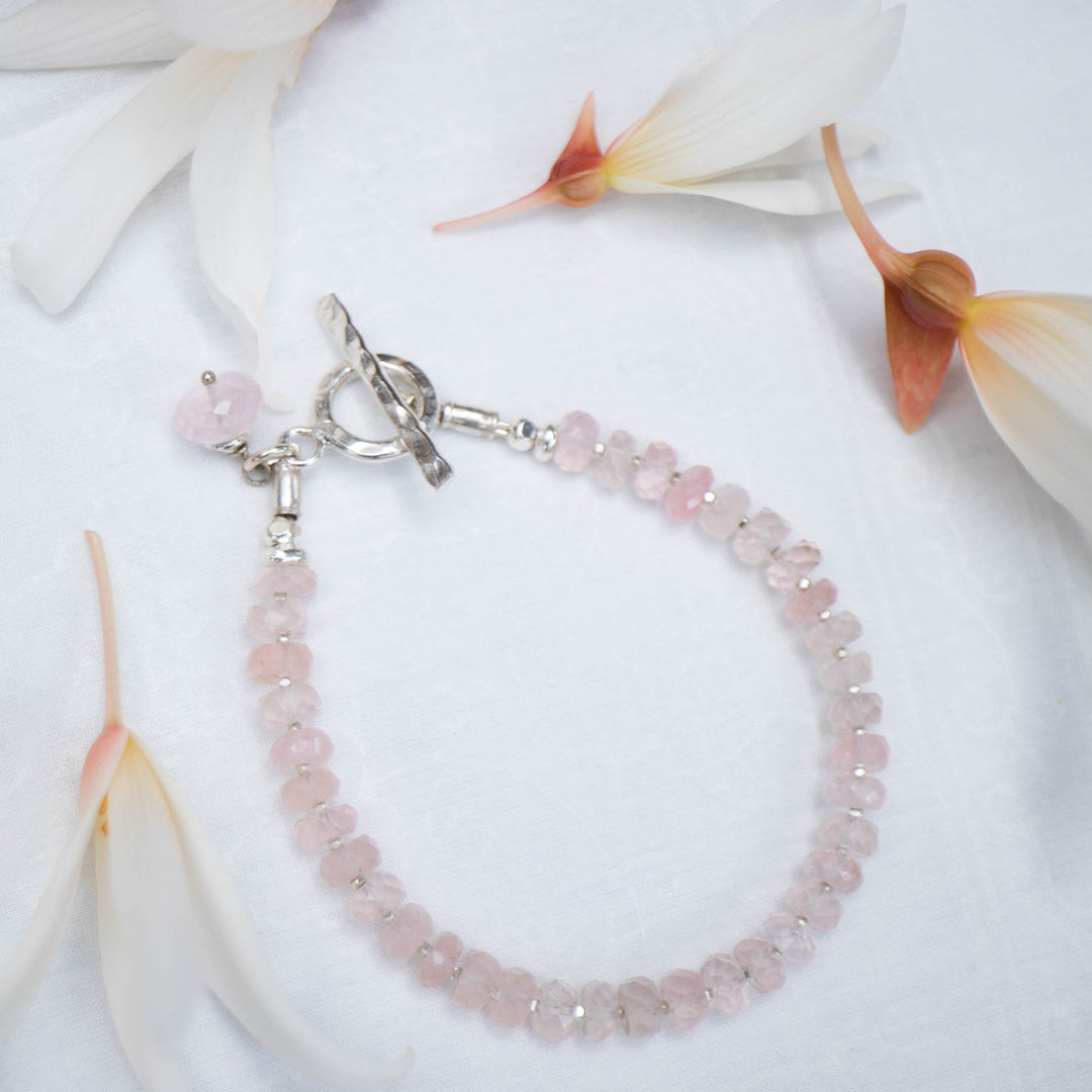 rose-quartz-bracelet