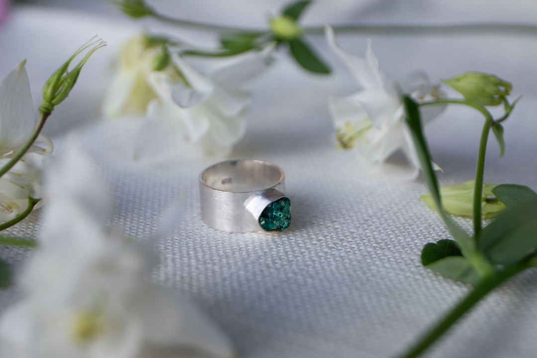 One of a Kind Raw Dioptase Ring set in Brushed Sterling Silver Band - Size 7.5 US