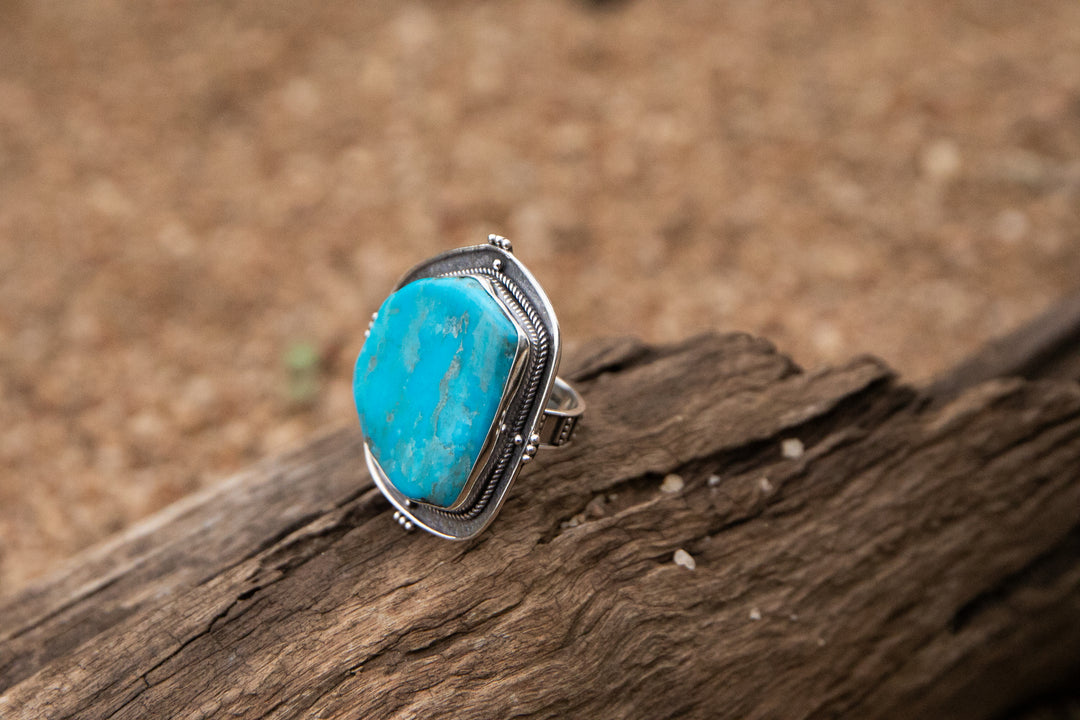 Statement Arizona Turquoise Ring set in Tribal Sterling Silver - Size 10 US