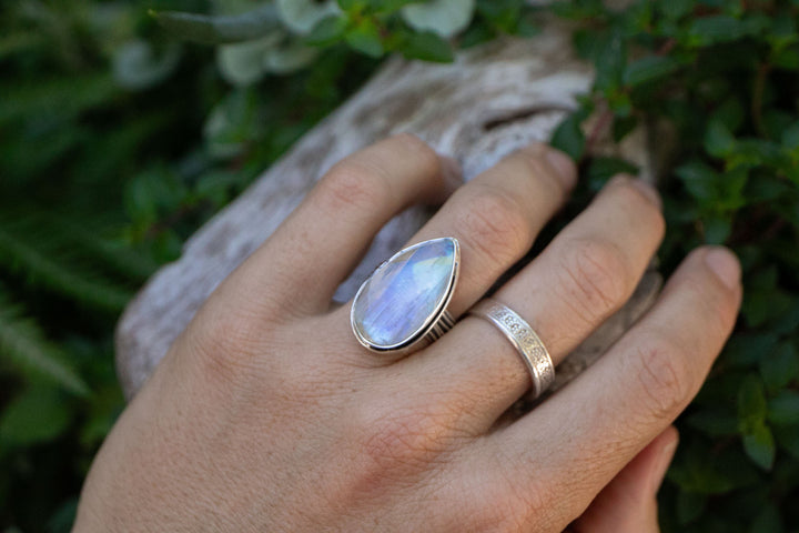 Teardrop Rainbow Moonstone Ring in Unique Sterling Silver Setting - Size 8 US