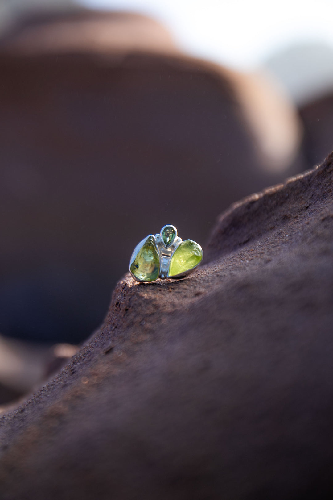 Raw and Faceted Peridot Ring in Sterling Silver - Adjustable
