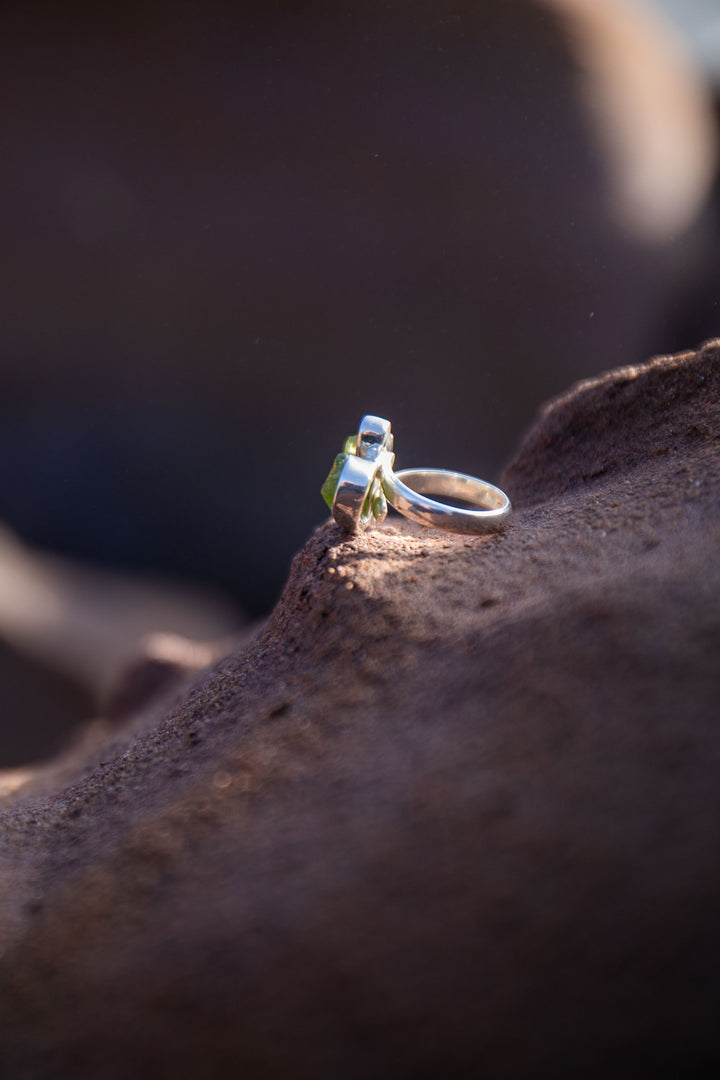 Raw and Faceted Peridot Ring in Sterling Silver - Adjustable