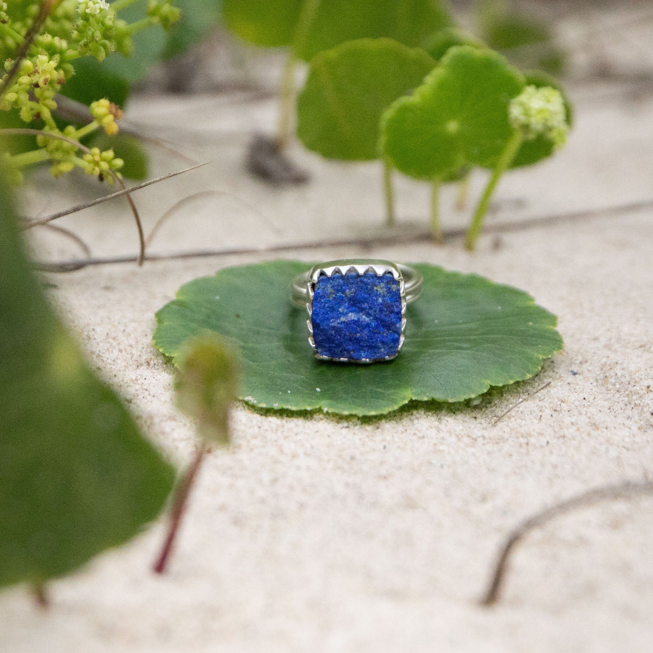 Raw lapis lazuli deals ring