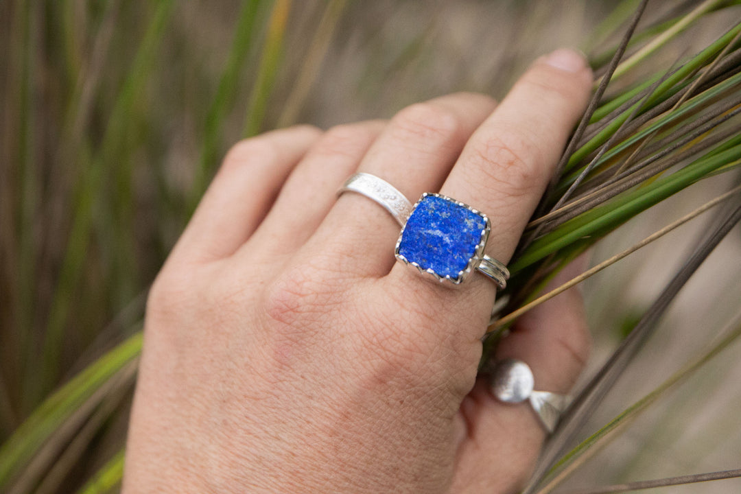 Raw Lapis Lazuli Ring in Unique Sterling Silver Band - Size 9 US
