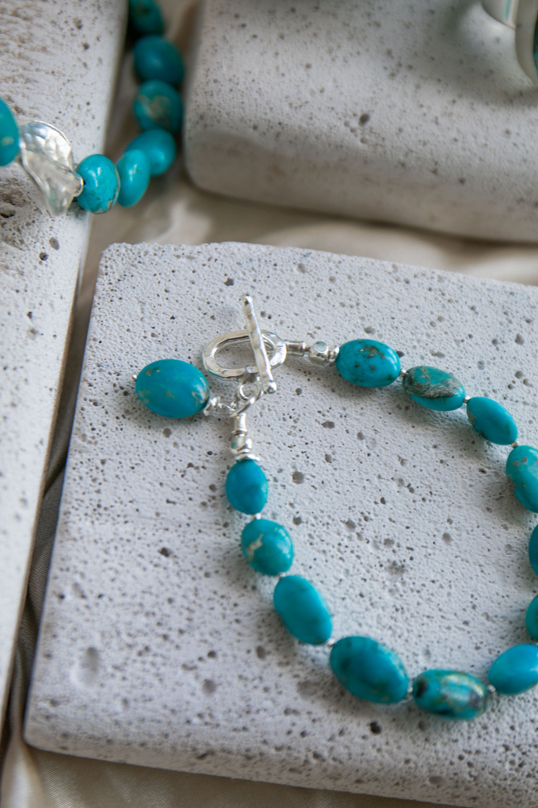 Genuine Arizona Turquoise Bracelet with Thai Hill Tribe Silver Beads