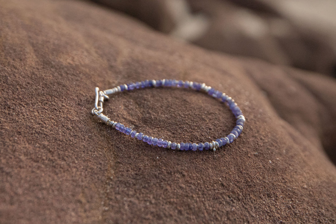 Tanzanite and Thai Hill Tribe Beaded Bracelet
