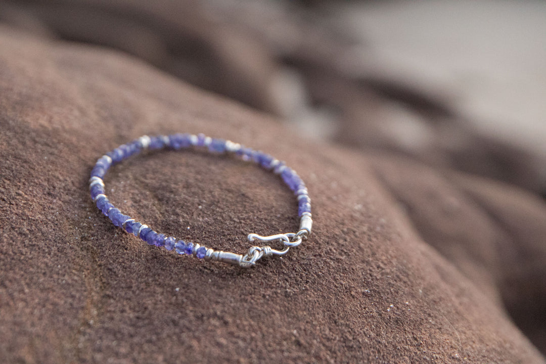 Tanzanite and Thai Hill Tribe Beaded Bracelet