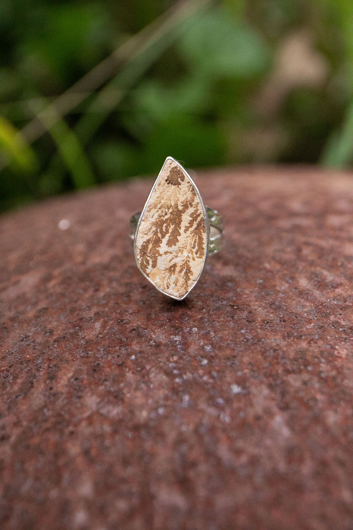 Psilomelane Dendrite (Leaf Jasper) Ring set in Beaten Sterling Silver - Adjustable Band