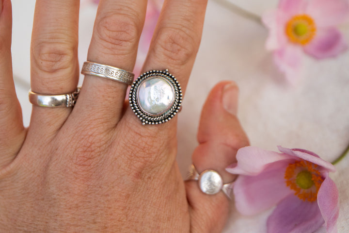 Freshwater Pearl Ring in Tribal Sterling Silver - Size 8.5 US