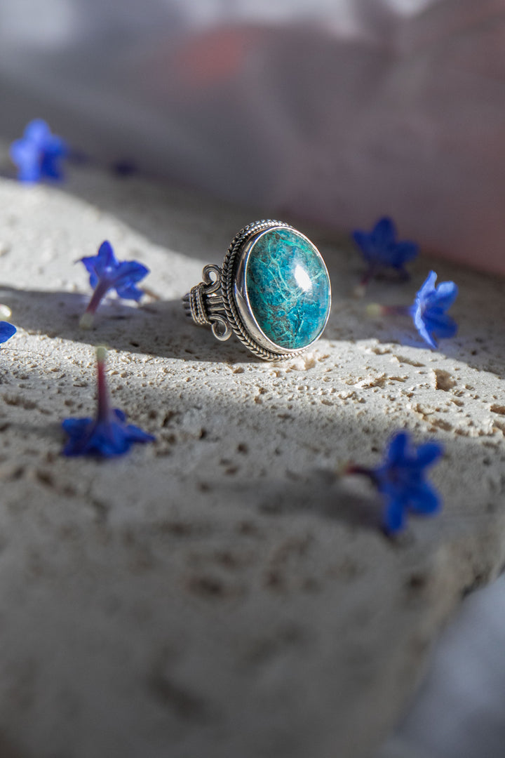Shattuckite Ring in Tribal Sterling Silver Setting - Size 9 US