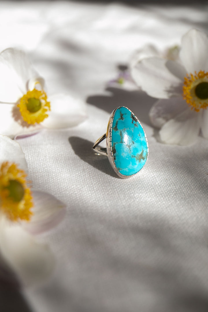 Arizona Turquoise  Ring in  Sterling Silver - Size 7.5 US