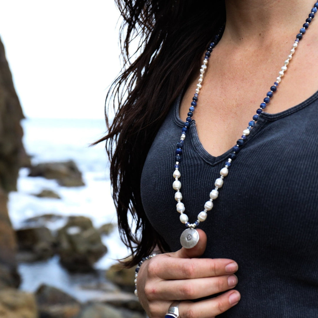 sodalite-pearl-necklace