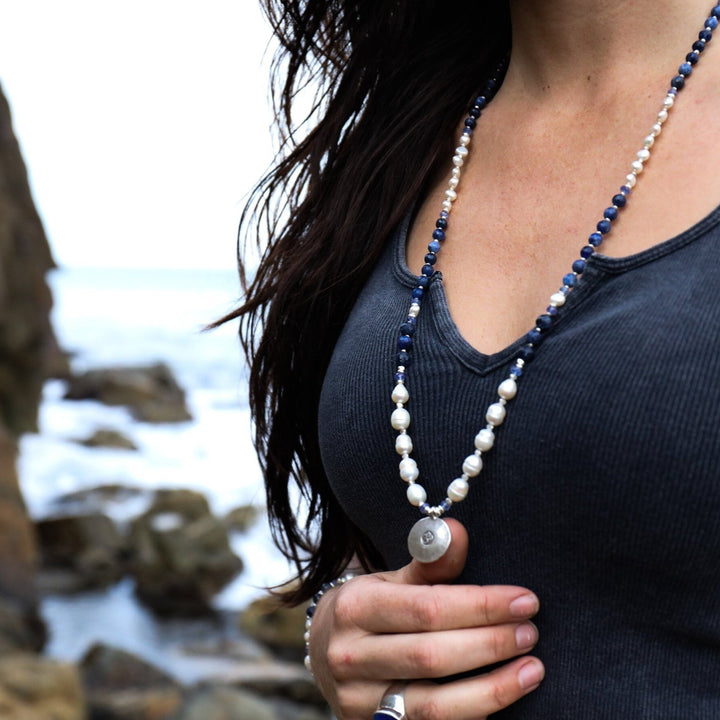 sodalite-pearl-necklace