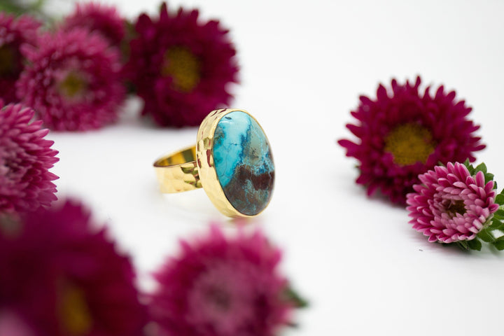 Shattuckite Ring set in Thick Beaten Gold Plated Sterling Silver Band - Size 9 US
