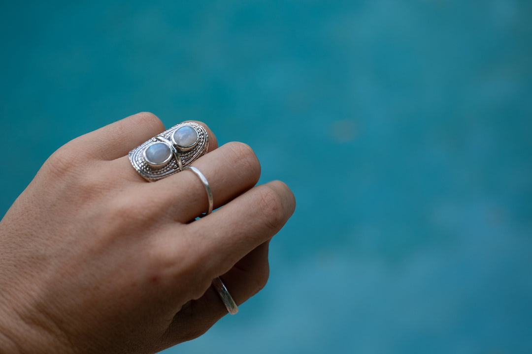 moonstone-double-ring
