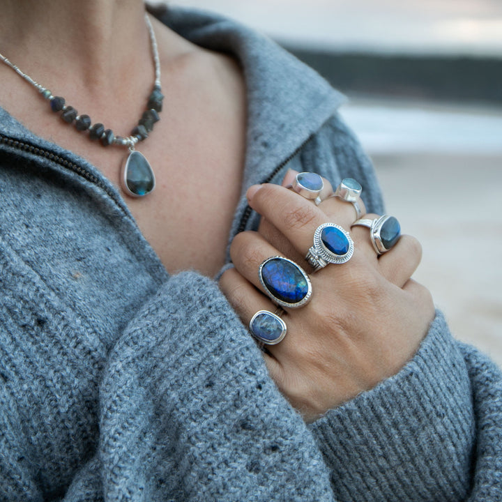 Oval Labradorite Ring set in Beaten Sterling Silver Band - Size 7 US