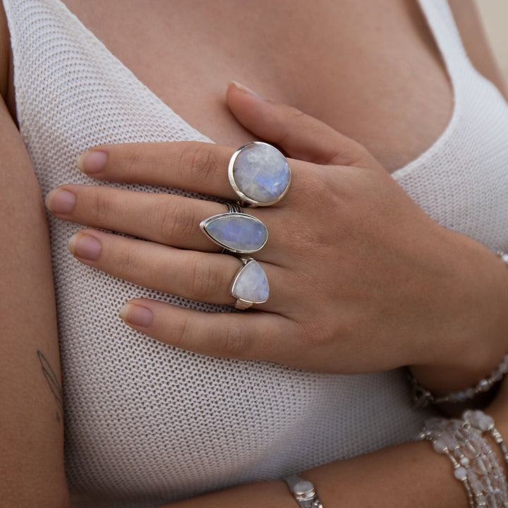 Round Rainbow Moonstone Ring in Beaten Sterling Silver Setting - Size 11 US