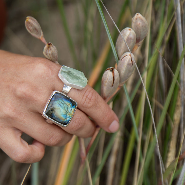 High Grade Labradorite Ring in Braided Sterling Silver Setting - Size 7.5 US