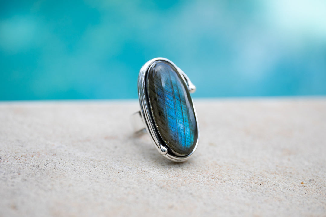 A+ Grade Labradorite Ring set in 92.5% Sterling Silver Band - Size 6.5 US
