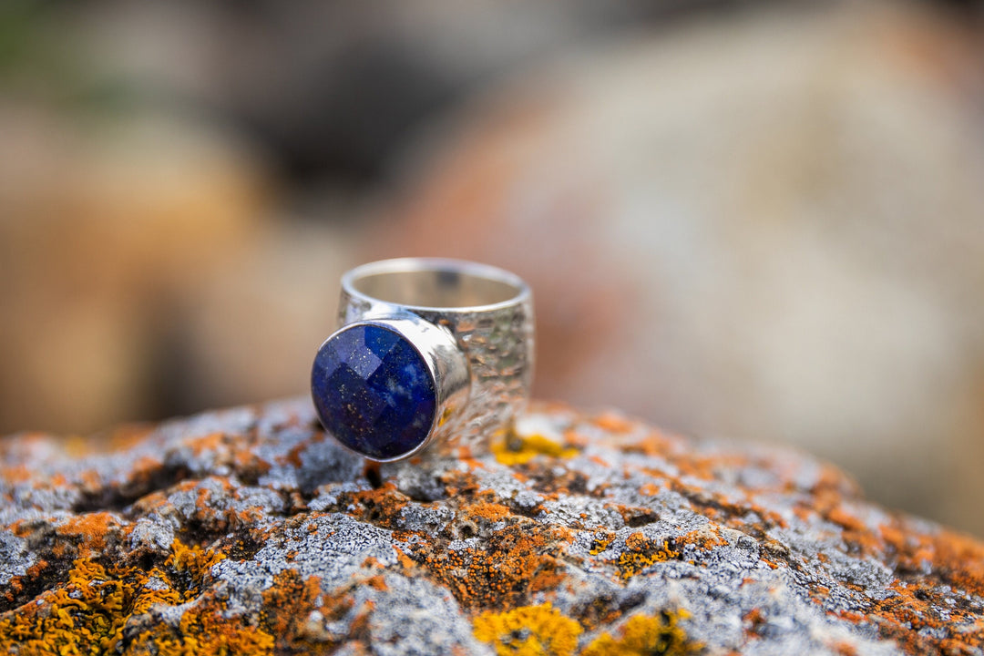 Lapis Lazuli Ring in Thick Beaten Sterling Silver Band - Size 7 US