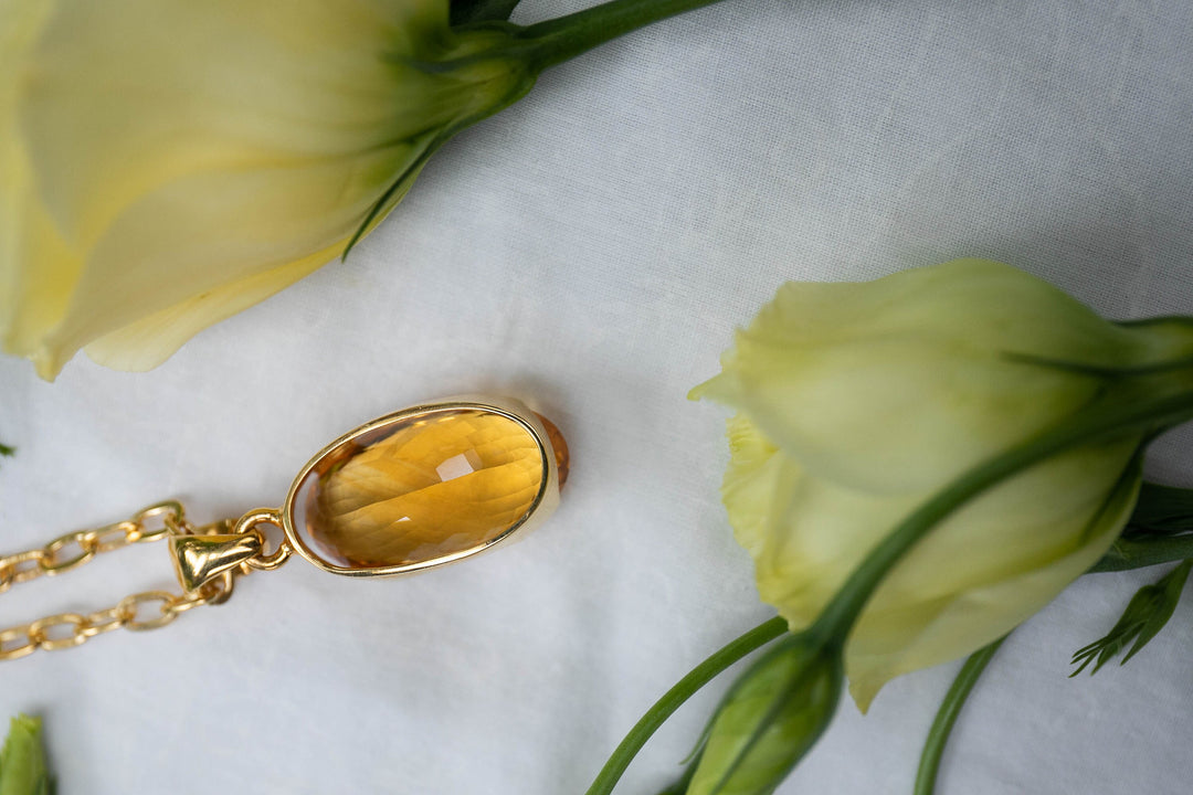 Natural Faceted Citrine in Unique 14k Gold Plated Silver Setting